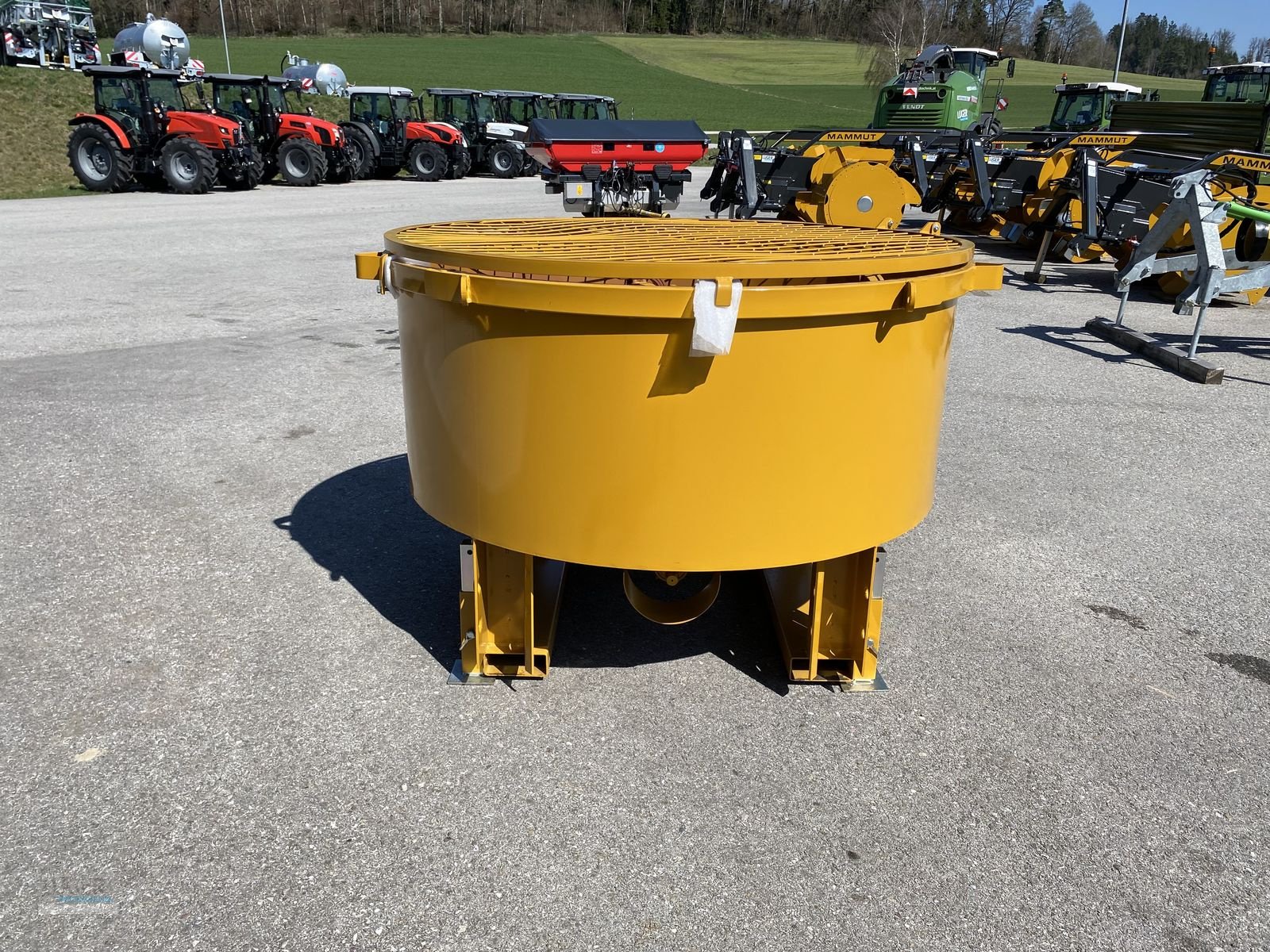 Betonmischer typu Mammut TM 150, Neumaschine v Niederkappel (Obrázek 4)