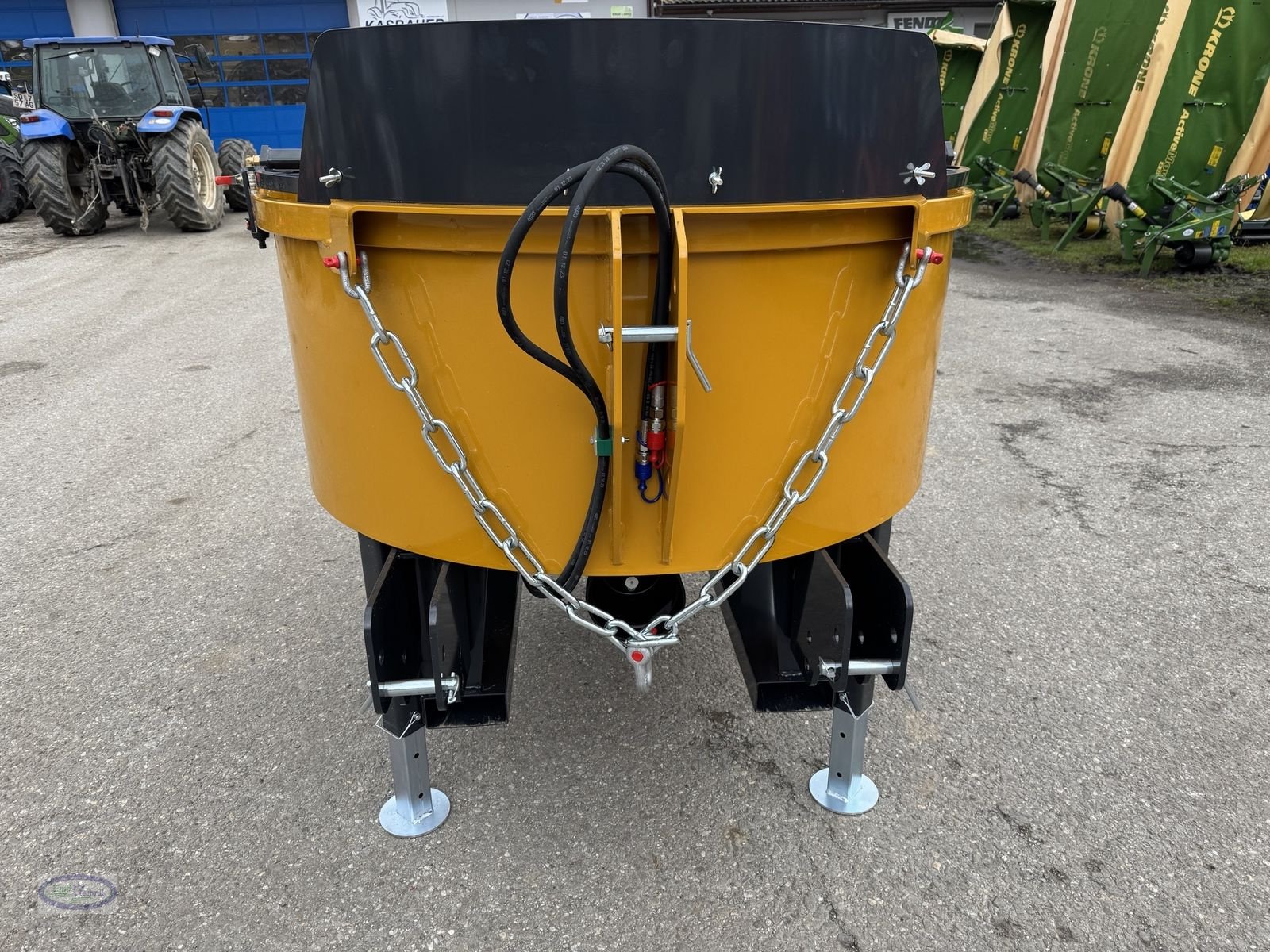 Betonmischer of the type Mammut TM 150, Neumaschine in Münzkirchen (Picture 5)