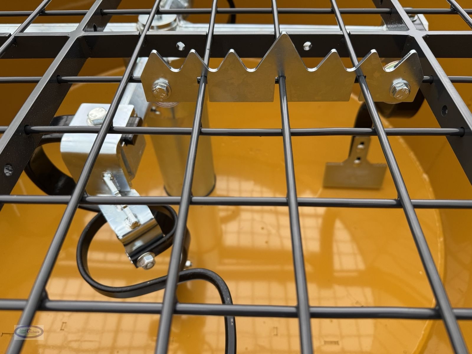 Betonmischer of the type Mammut TM 150, Neumaschine in Münzkirchen (Picture 11)