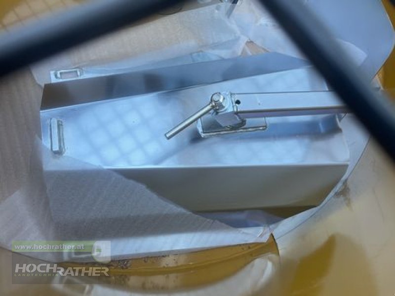 Betonmischer des Typs Mammut TM 150, Neumaschine in Kronstorf (Bild 12)