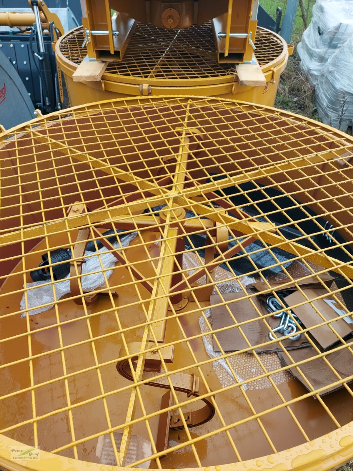 Betonmischer des Typs Mammut TM 180, Neumaschine in Pegnitz-Bronn (Bild 3)