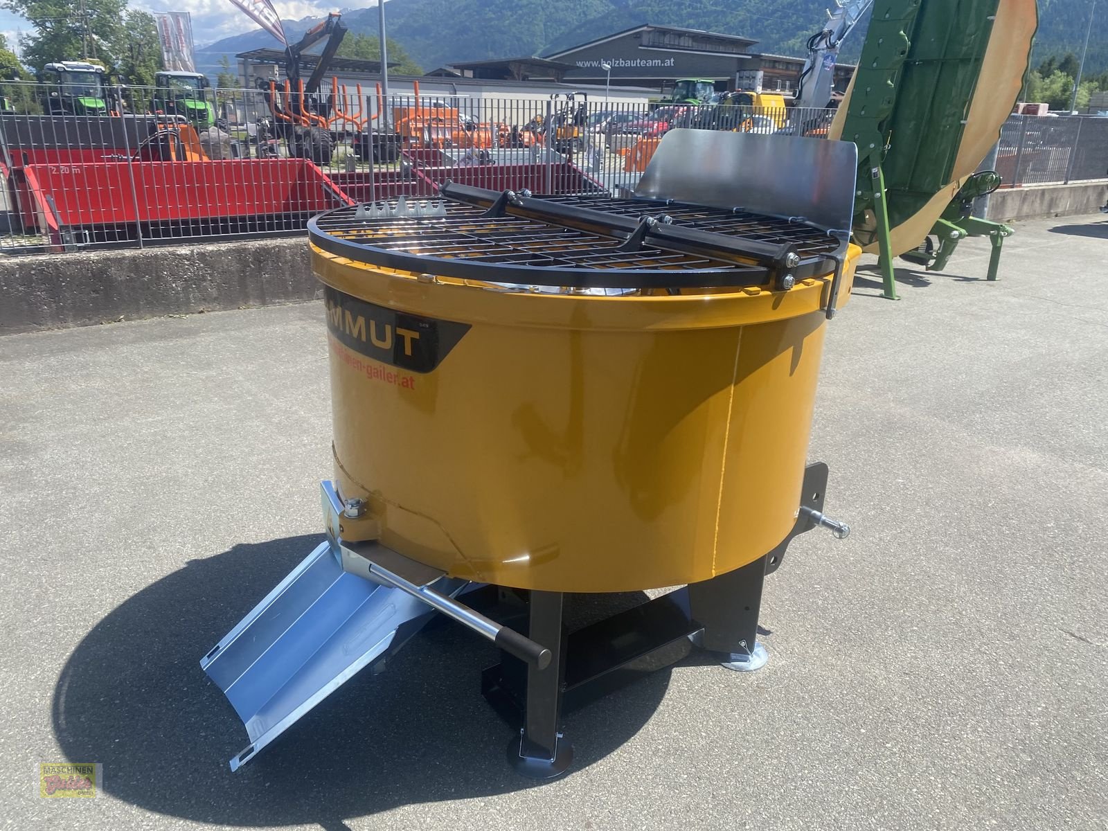 Betonmischer des Typs Mammut Turbo Mix TM 125 Betonmischer, Neumaschine in Kötschach (Bild 7)