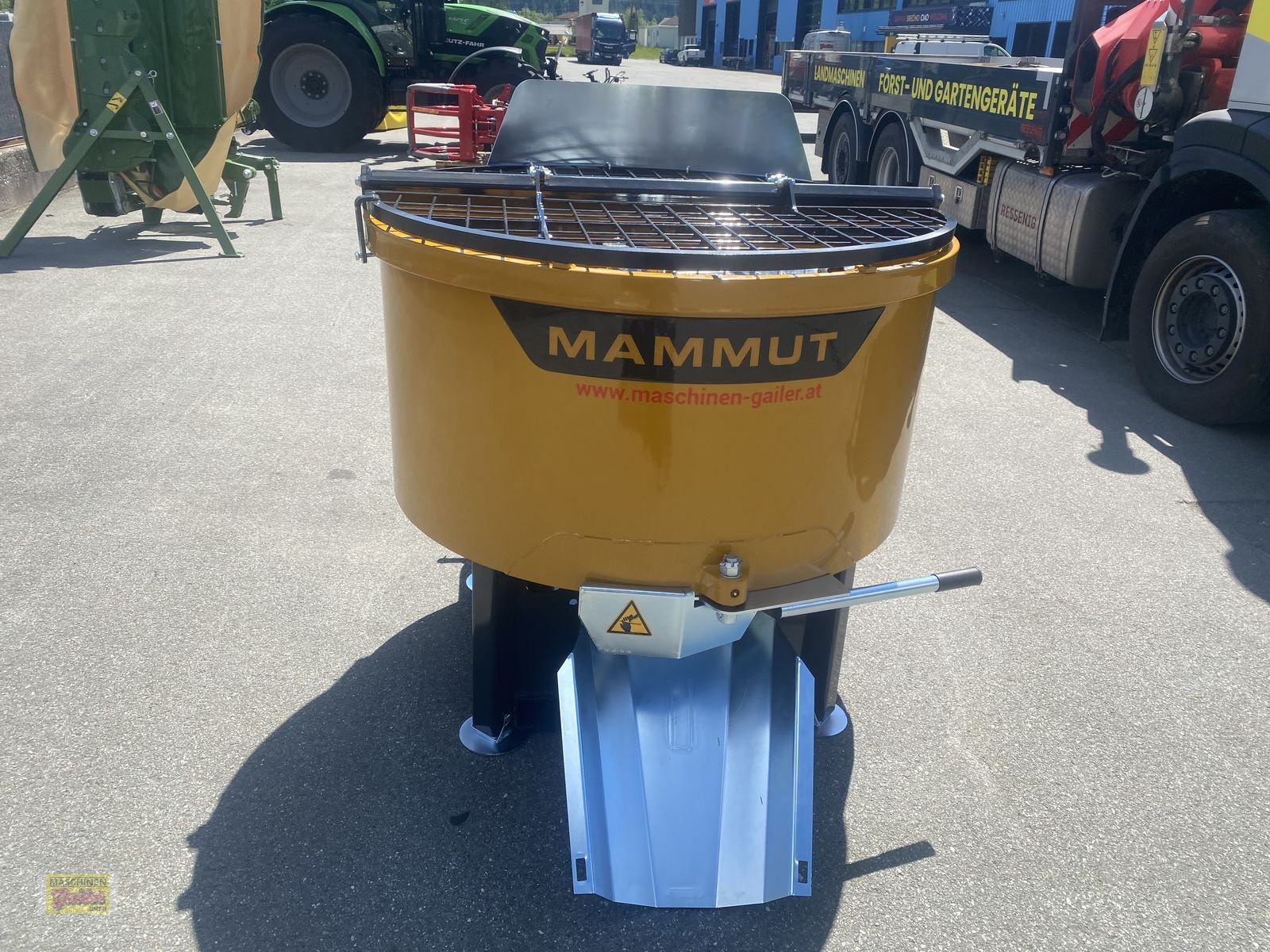 Betonmischer des Typs Mammut Turbo Mix TM 125 Betonmischer, Neumaschine in Kötschach (Bild 9)