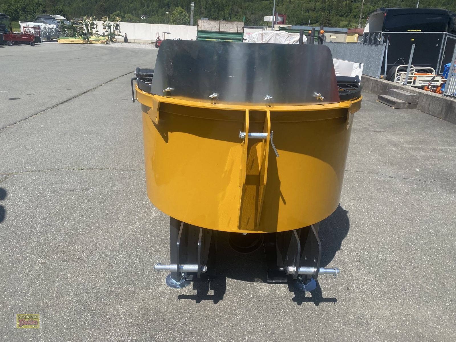 Betonmischer des Typs Mammut Turbo Mix TM 125 Betonmischer, Neumaschine in Kötschach (Bild 3)