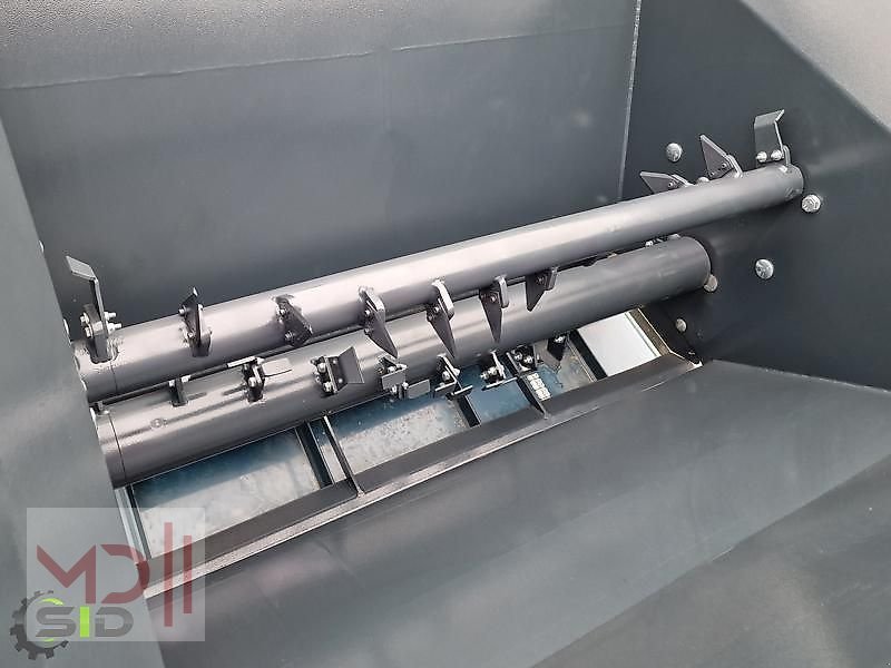 Betonmischer des Typs MD Landmaschinen SD Einstreugerät / Futtermischer, Neumaschine in Zeven (Bild 7)