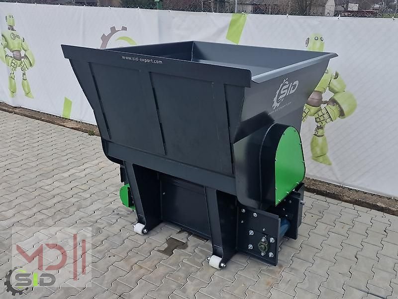 Betonmischer des Typs MD Landmaschinen SD Einstreugerät / Futtermischer, Neumaschine in Zeven (Bild 3)