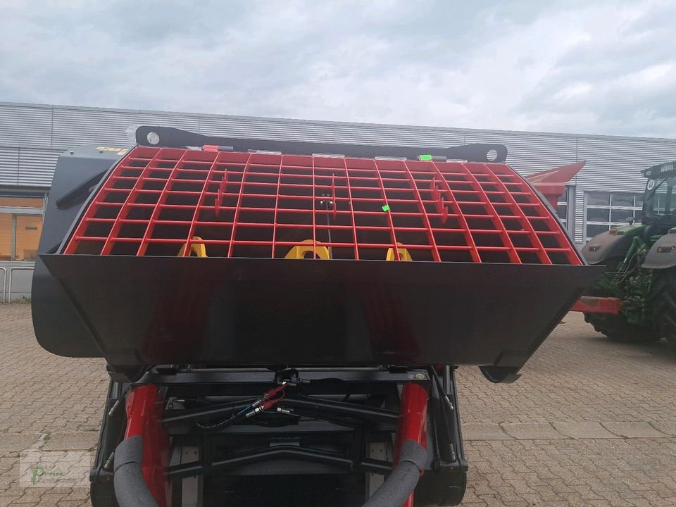 Betonmischer des Typs PreissTec Betonmischschaufel, Neumaschine in Bad Kötzting (Bild 1)