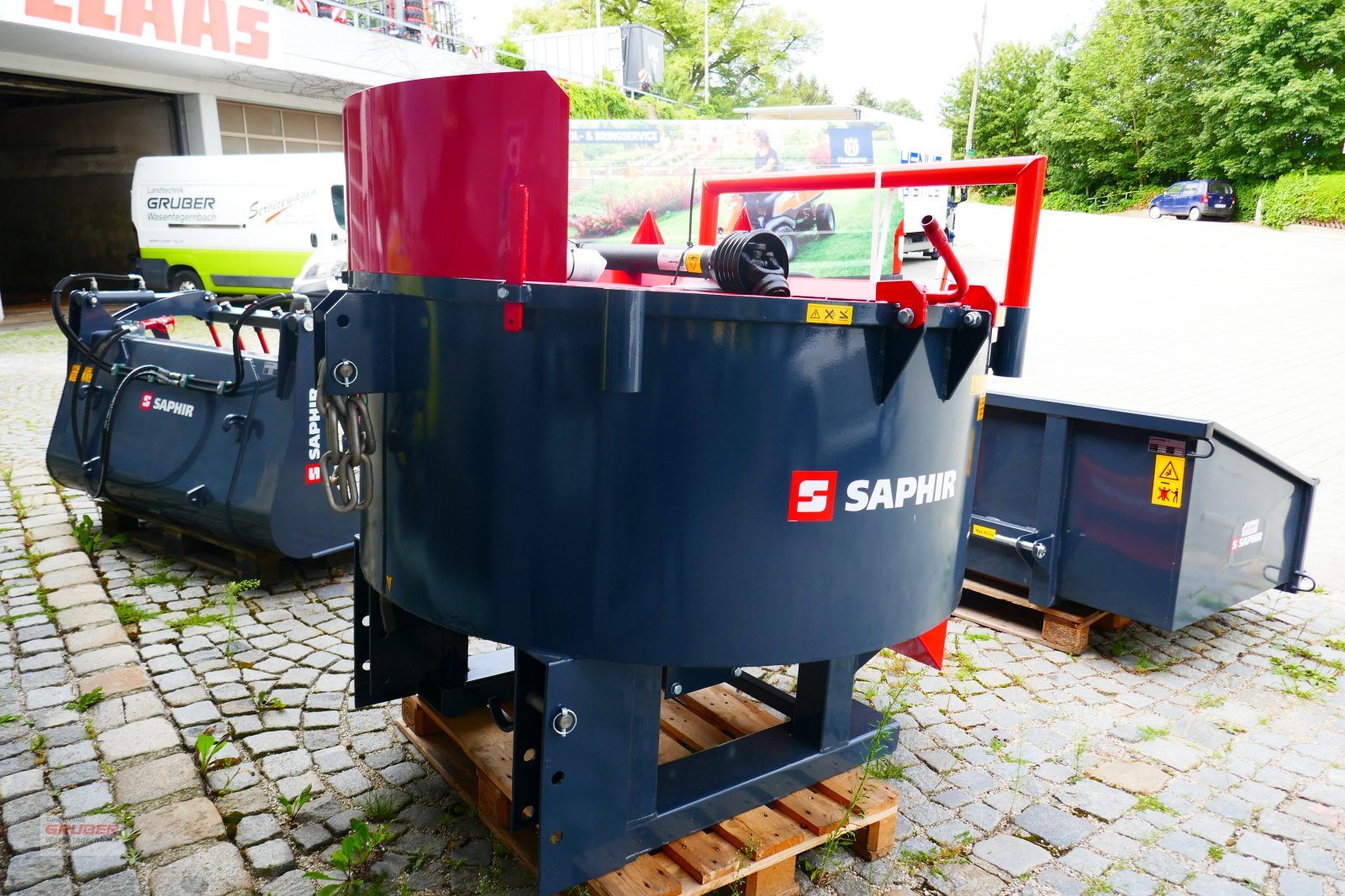 Betonmischer des Typs Saphir Betonmischer Mammut 800 Liter, Neumaschine in Dorfen (Bild 6)