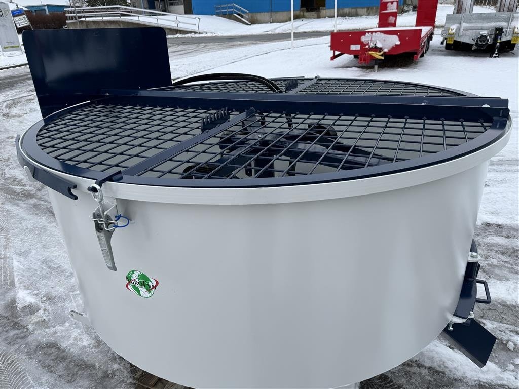 Betonmischer des Typs Sonstige 1200 liter med hydraulisk træk, Gebrauchtmaschine in Ringe (Bild 17)