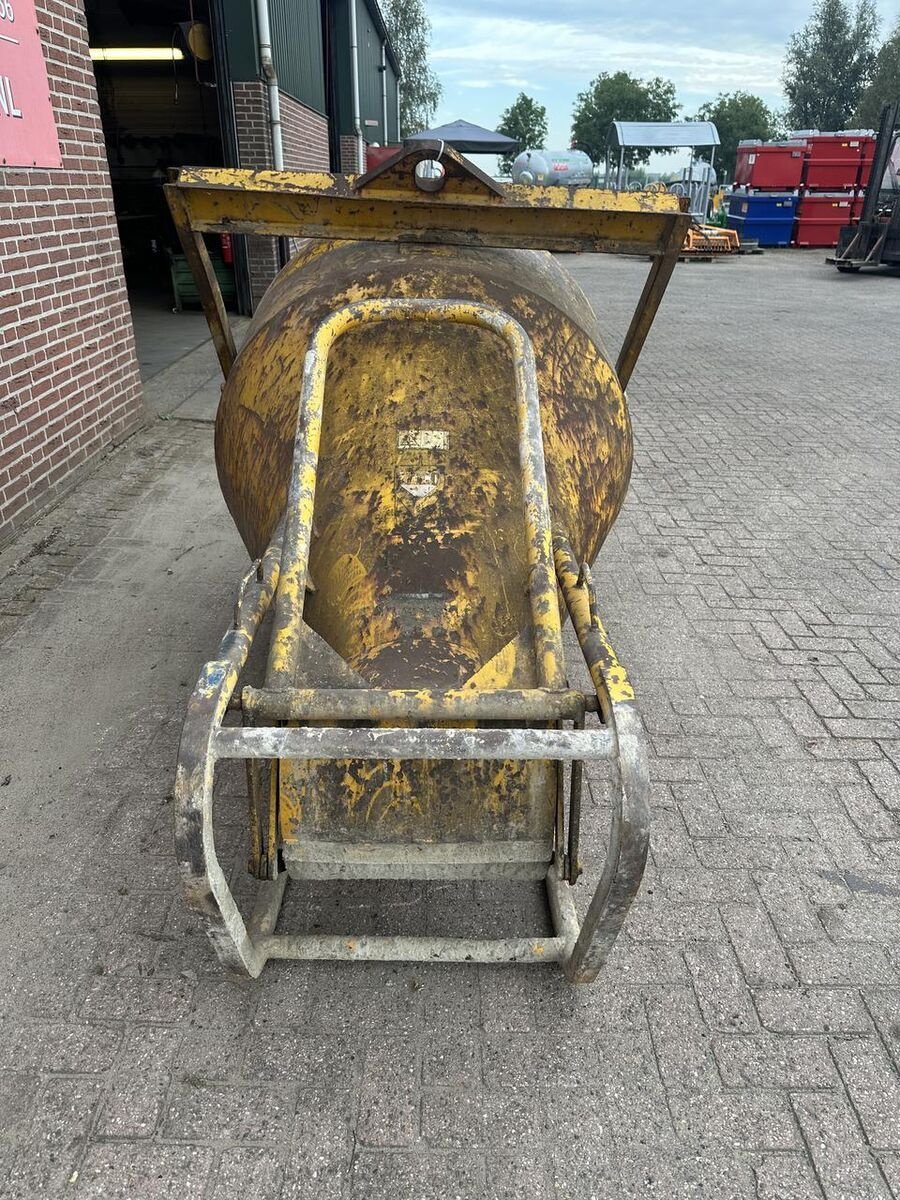 Betonmischer typu Sonstige Beton kubel - Gebruikt, Gebrauchtmaschine v Goudriaan (Obrázek 4)