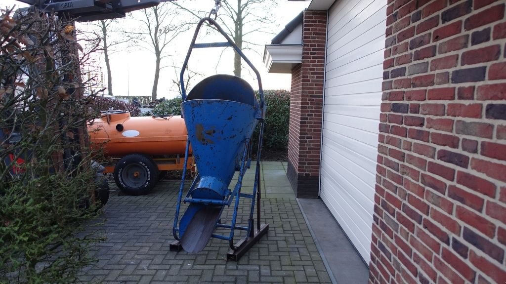 Betonmischer des Typs Sonstige Betonkubel Betonkubel, Gebrauchtmaschine in IJsselmuiden (Bild 2)