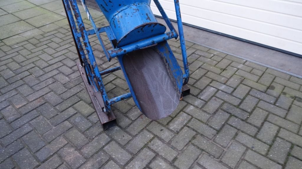 Betonmischer des Typs Sonstige Betonkubel Betonkubel, Gebrauchtmaschine in IJsselmuiden (Bild 6)