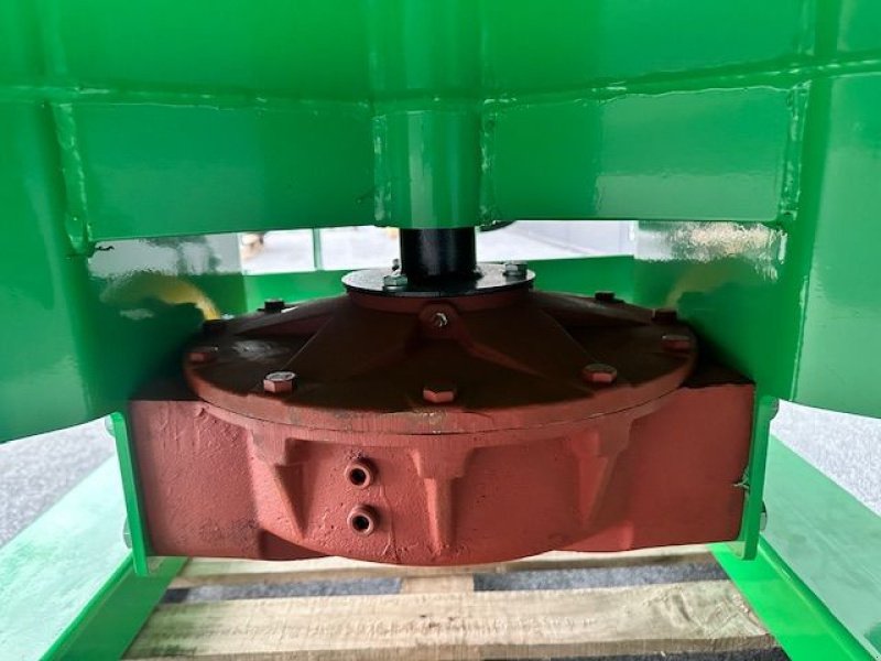 Betonmischer des Typs Sonstige Betonmischer 1200L Dreipunkt- & Stapleraufnahme, Neumaschine in Tamsweg (Bild 18)