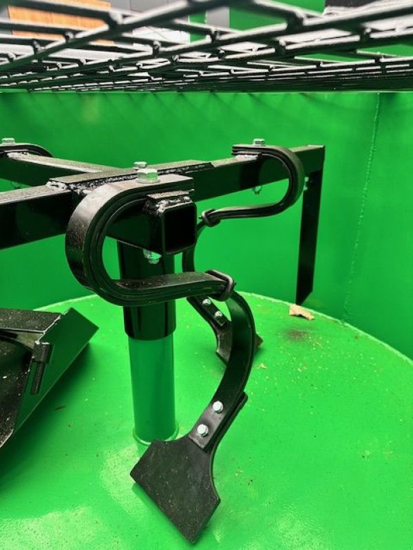 Betonmischer des Typs Sonstige Betonmischer 1200L Dreipunkt- & Stapleraufnahme, Neumaschine in Tamsweg (Bild 10)