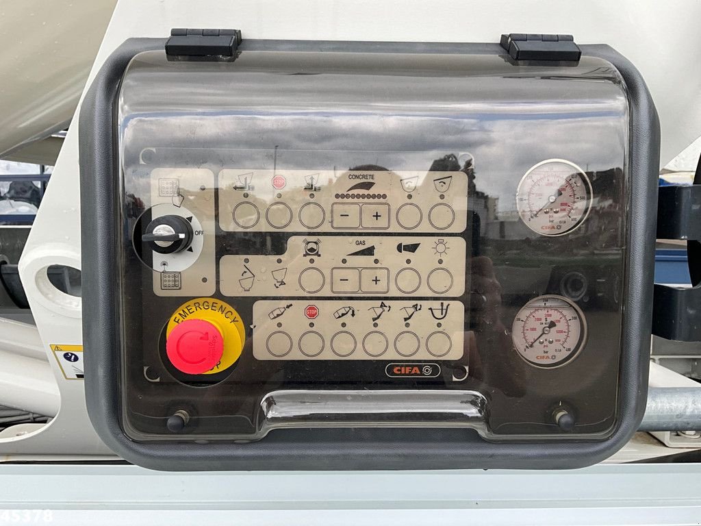 Betonpumpe typu Scania P 450 XT 8x4 Euro 6 Retarder CIFA 7m&sup3; Mixer + Pumi Pump, Gebrauchtmaschine v ANDELST (Obrázok 9)