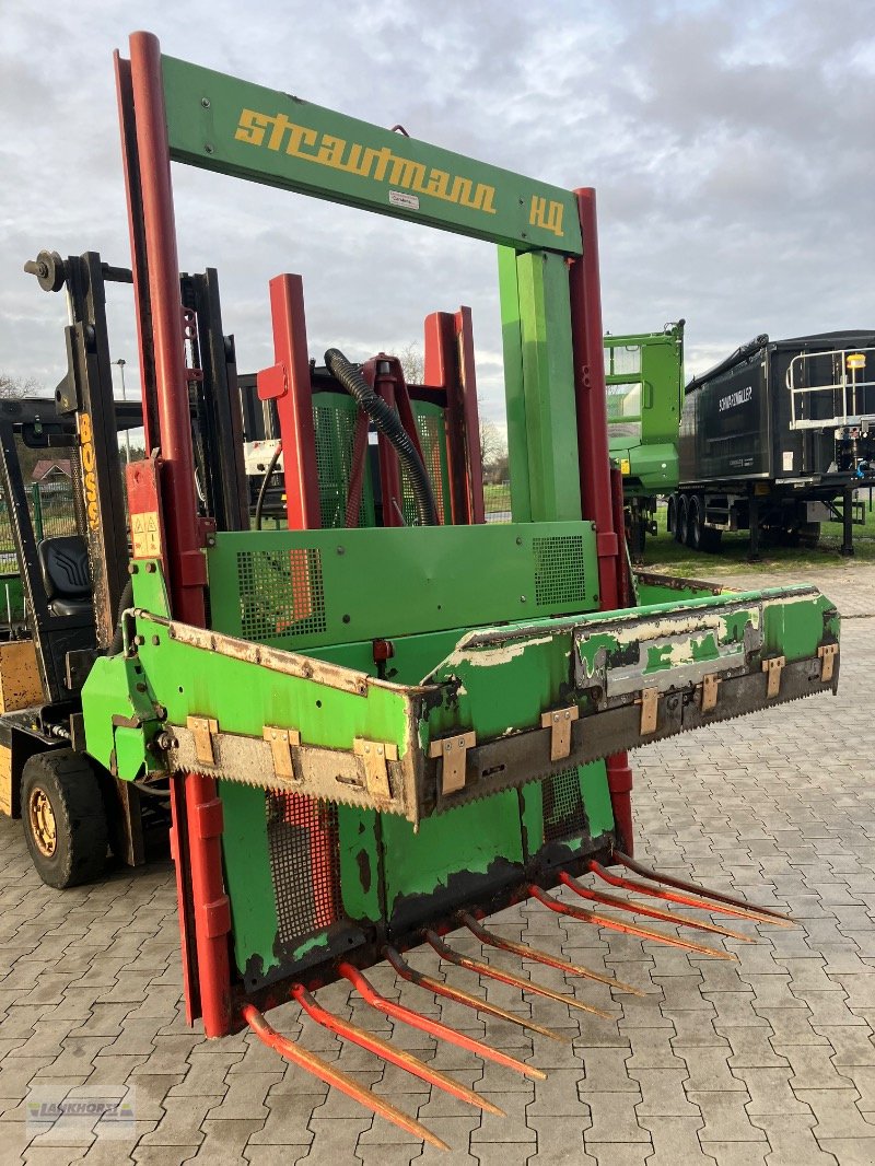 Blockschneider des Typs Strautmann HYDROFOX HX 3, Gebrauchtmaschine in Aurich (Bild 2)