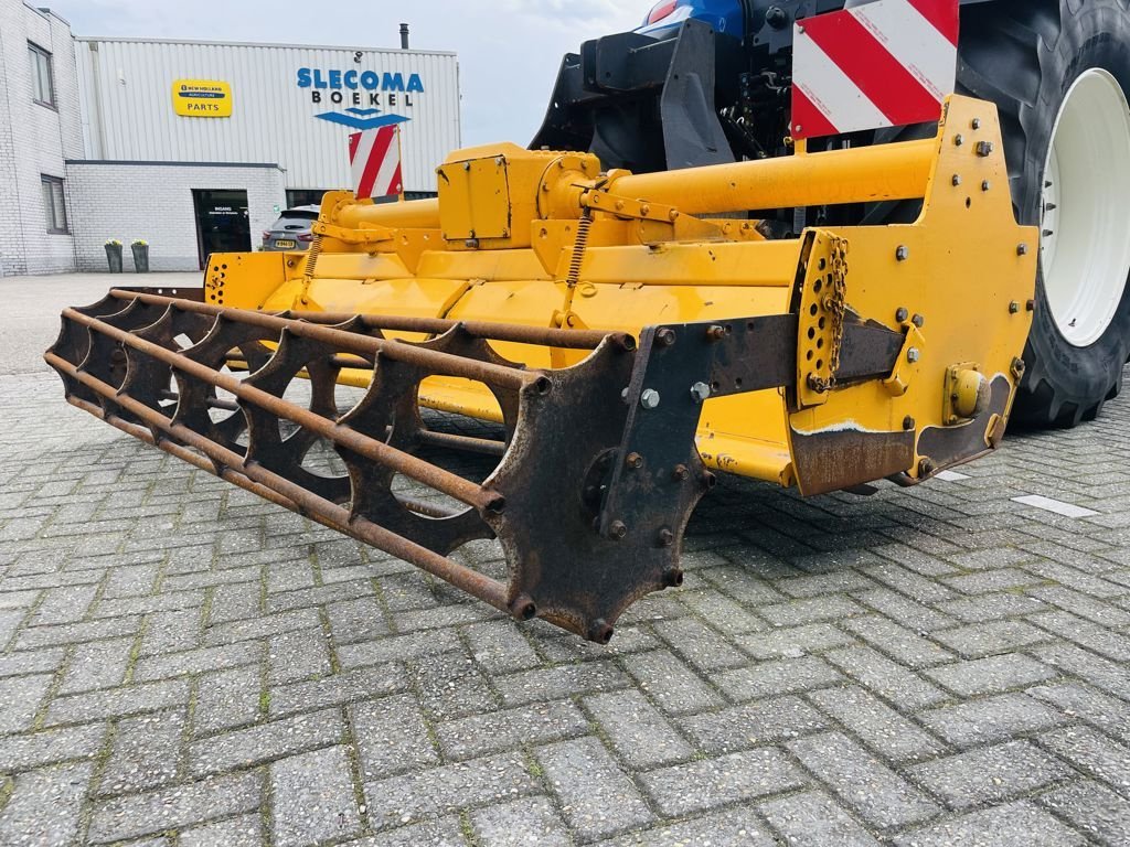 Bodenfräse типа Agrator AMP 300 Frees met kooirol 3 mtr., Gebrauchtmaschine в BOEKEL (Фотография 1)