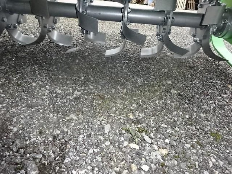 Bodenfräse des Typs BOMET Bodenfräse 2 Meter mit  Gelenkwelle, Neumaschine in Neureichenau (Bild 5)
