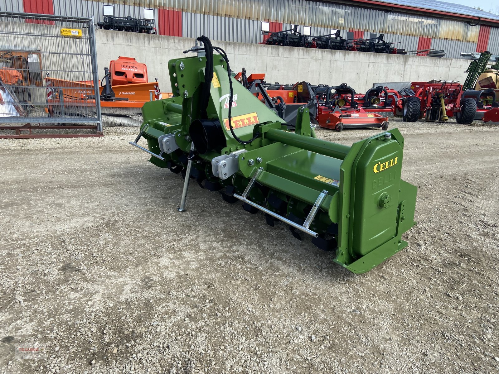 Bodenfräse des Typs Celli Tiger 190-280, Neumaschine in Mainburg/Wambach (Bild 2)