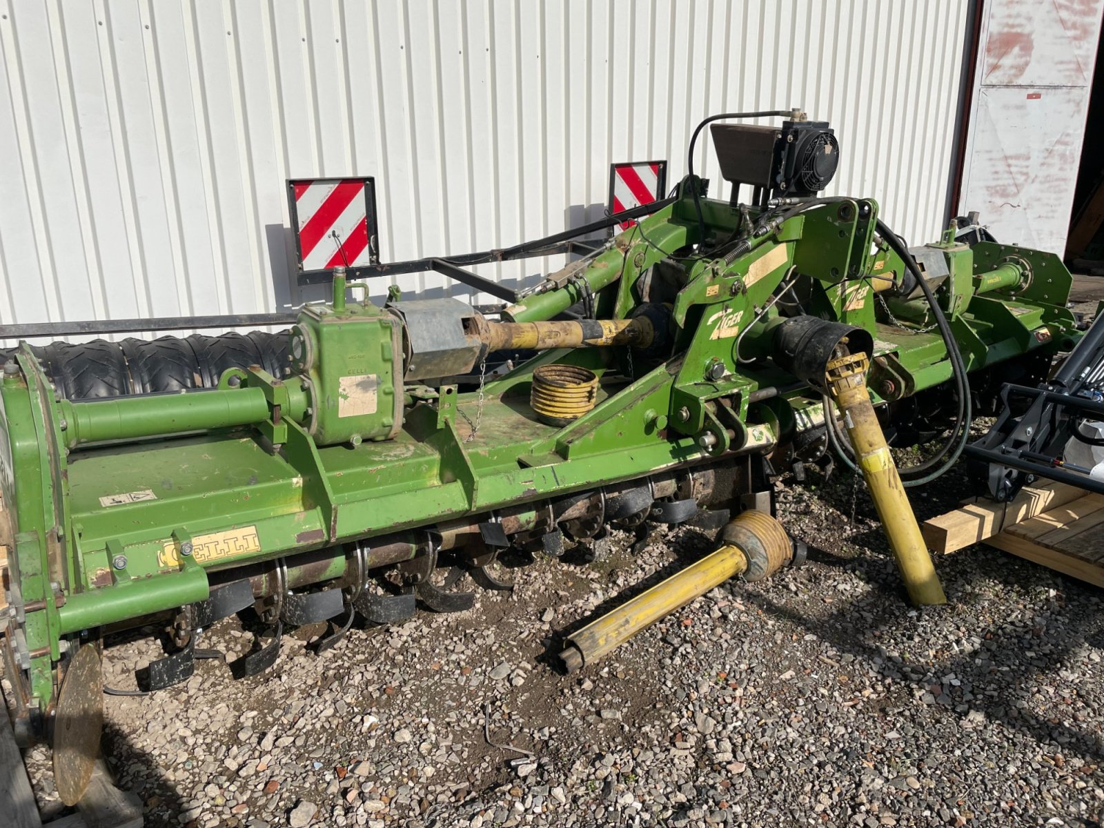 Bodenfräse Türe ait Celli Tiger 360 P/500, Gebrauchtmaschine içinde Dannstadt-Schauernheim (resim 1)