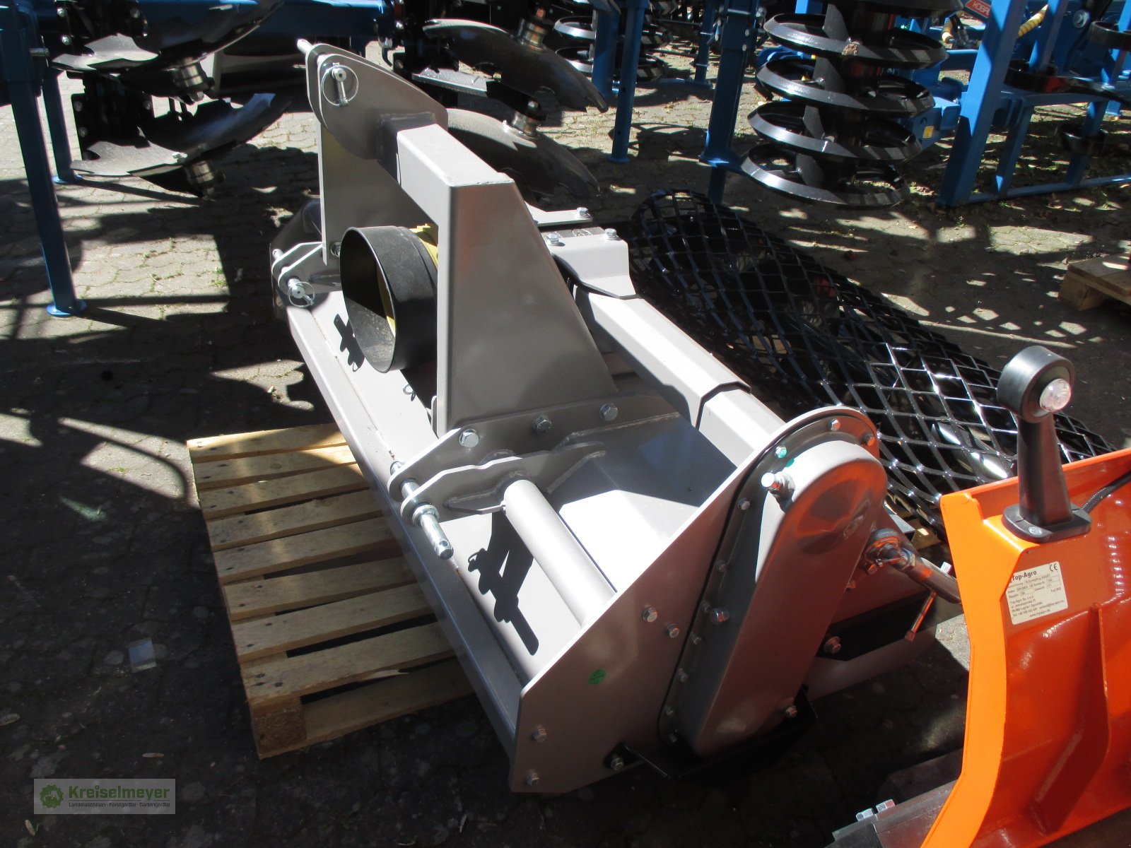 Bodenfräse of the type Jansen Umkehrbodenfräse UKF-145, Neumaschine in Feuchtwangen (Picture 4)