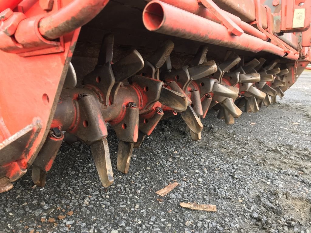 Bodenfräse del tipo Kuhn EL 102-300, Gebrauchtmaschine In UZERCHE (Immagine 10)