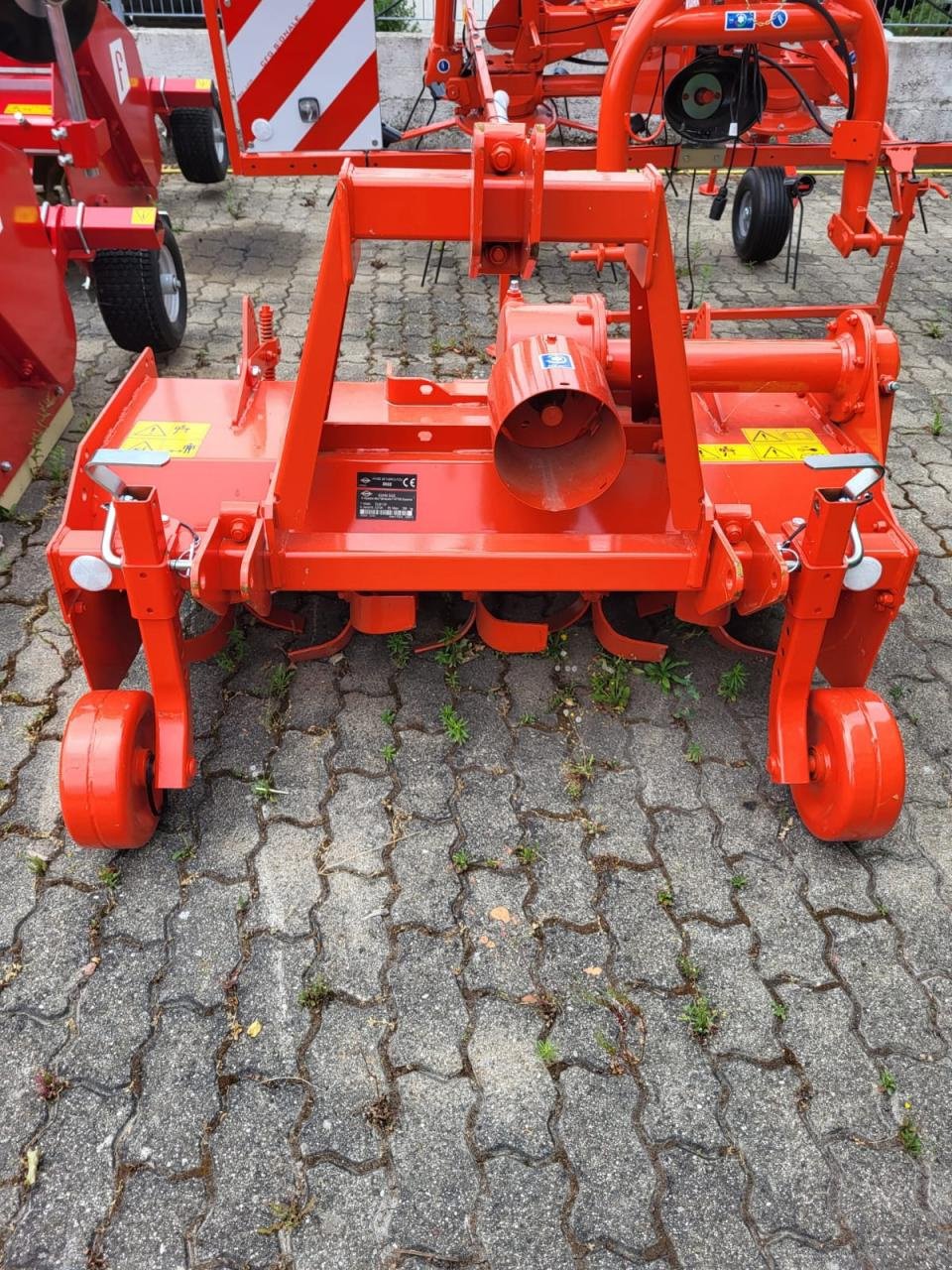 Bodenfräse des Typs Kuhn EL62-130, Neumaschine in Niederkirchen (Bild 1)