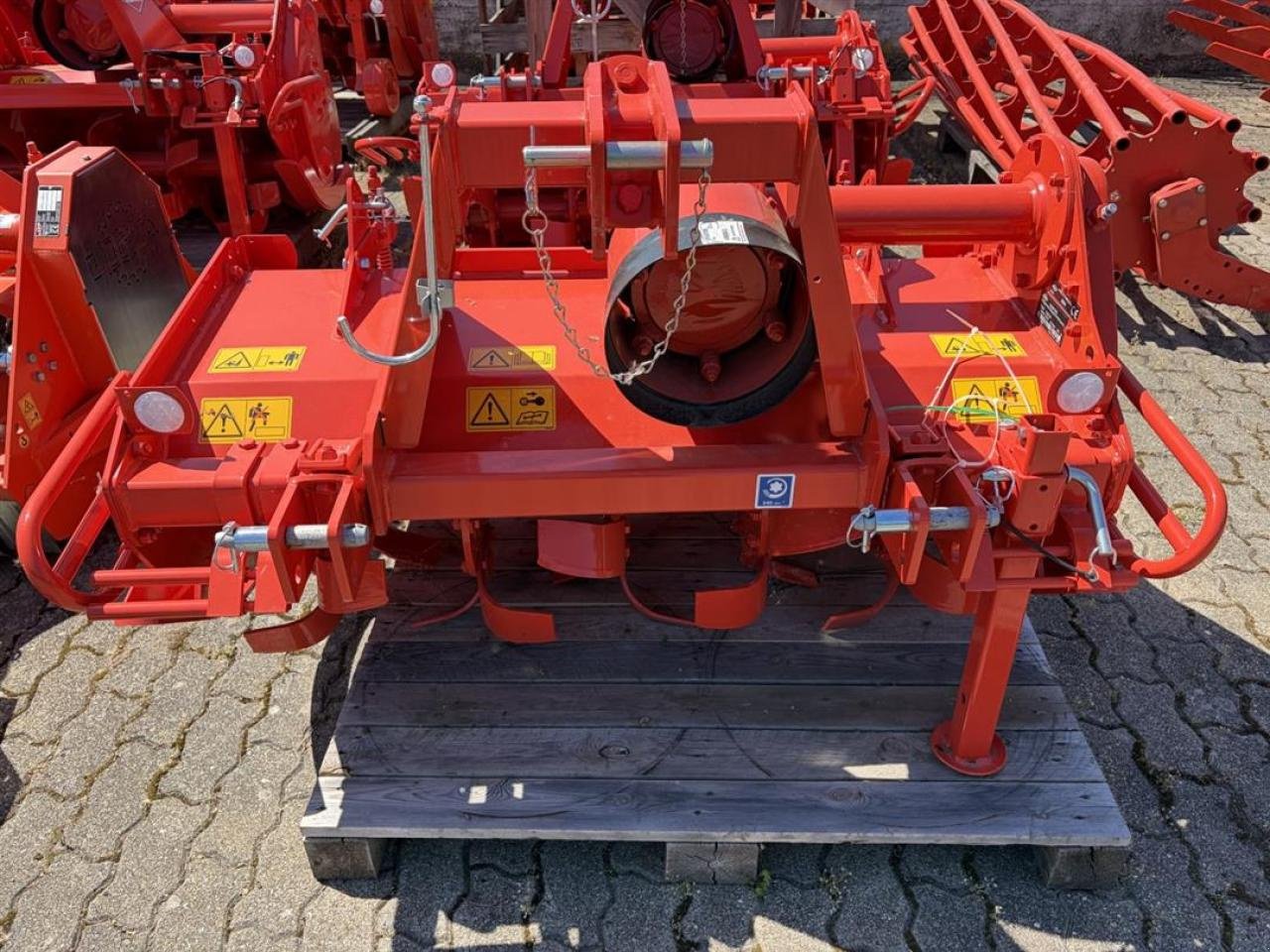 Bodenfräse Türe ait Kuhn EL82-130, Neumaschine içinde Niederkirchen (resim 2)