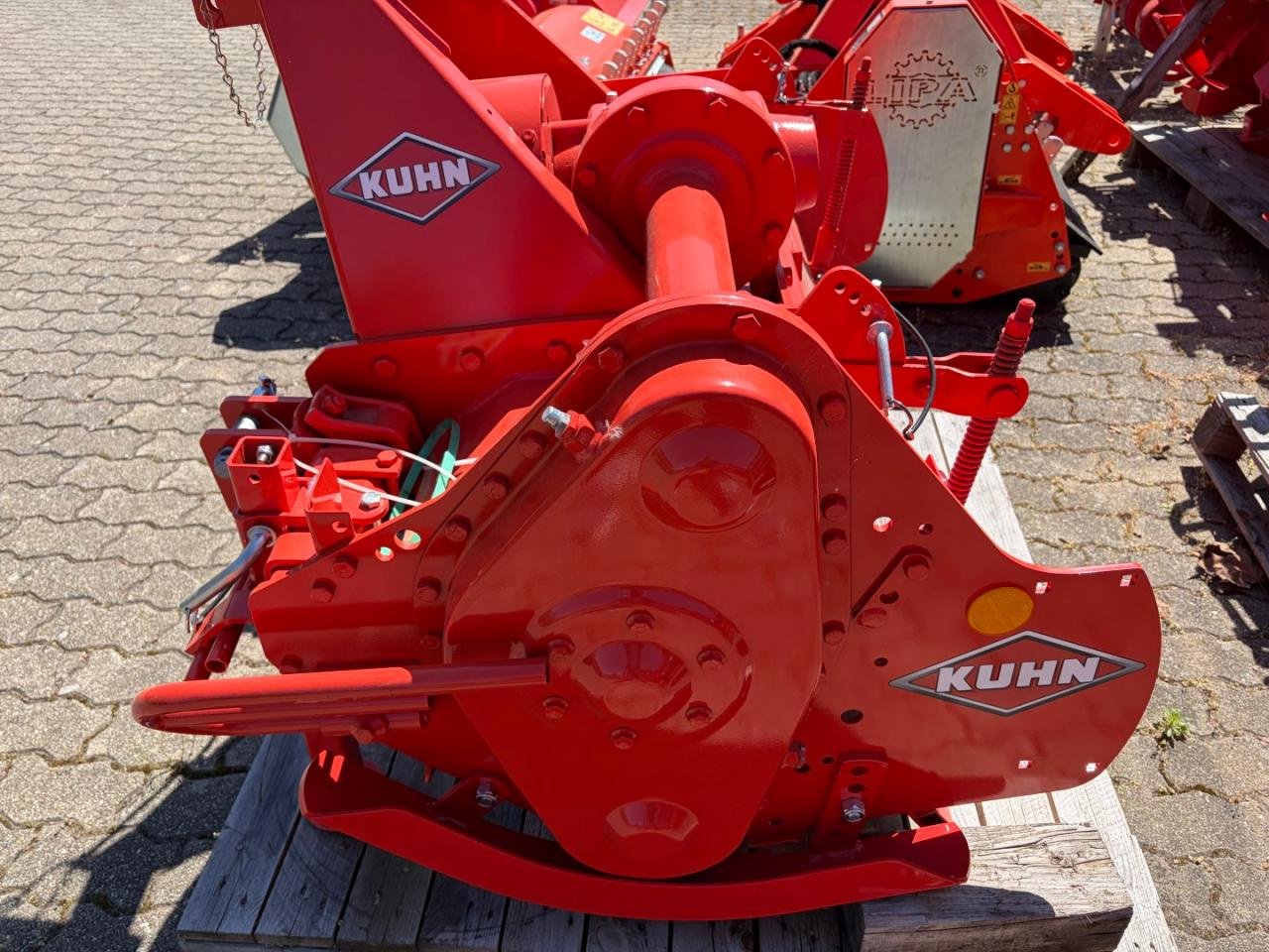 Bodenfräse Türe ait Kuhn EL82-130, Neumaschine içinde Niederkirchen (resim 4)