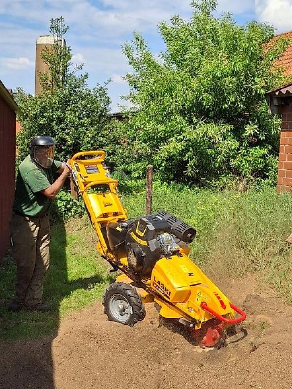 Bodenfräse of the type laski Stubbenfräse Baumstumpffräse Stockfräse Wurzelstockfräse, Gebrauchtmaschine in Schmallenberg (Picture 12)