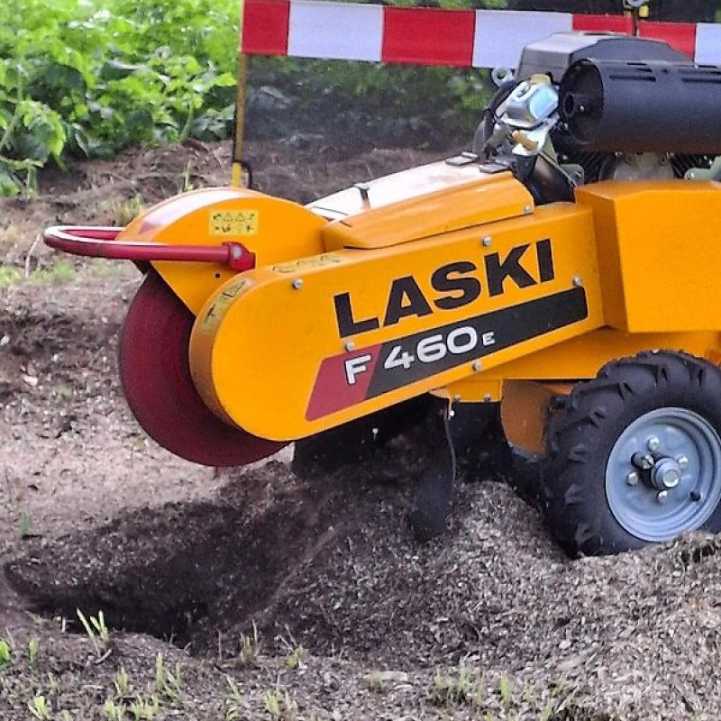 Bodenfräse of the type laski Stubbenfräse Baumstumpffräse Stockfräse Wurzelstockfräse, Gebrauchtmaschine in Schmallenberg (Picture 5)
