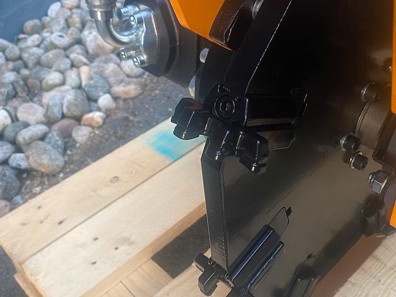 Bodenfräse of the type laski Stubbenfräse Stockfräse Baumstumpffräse Wurzelstockfräse, Gebrauchtmaschine in Schmallenberg (Picture 6)