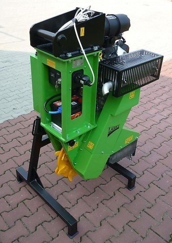 Bodenfräse of the type laski Stubbenfräse Stockfräse Baumstumpffräse Wurzelstockfräse, Gebrauchtmaschine in Schmallenberg (Picture 3)