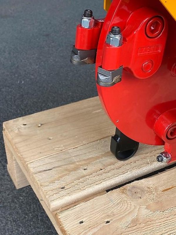 Bodenfräse of the type laski Stubbenfräse Stockfräse Baumstumpffräse Wurzelstockfräse, Gebrauchtmaschine in Schmallenberg (Picture 9)