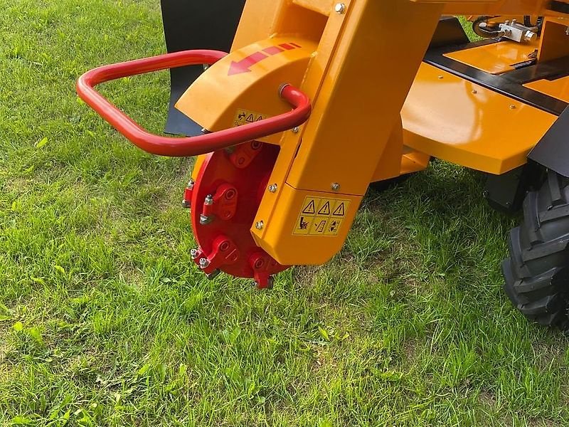 Bodenfräse des Typs laski Stubbenfräse Stockfräse Baumstumpffräse Wurzelstockfräse, Gebrauchtmaschine in Schmallenberg (Bild 7)