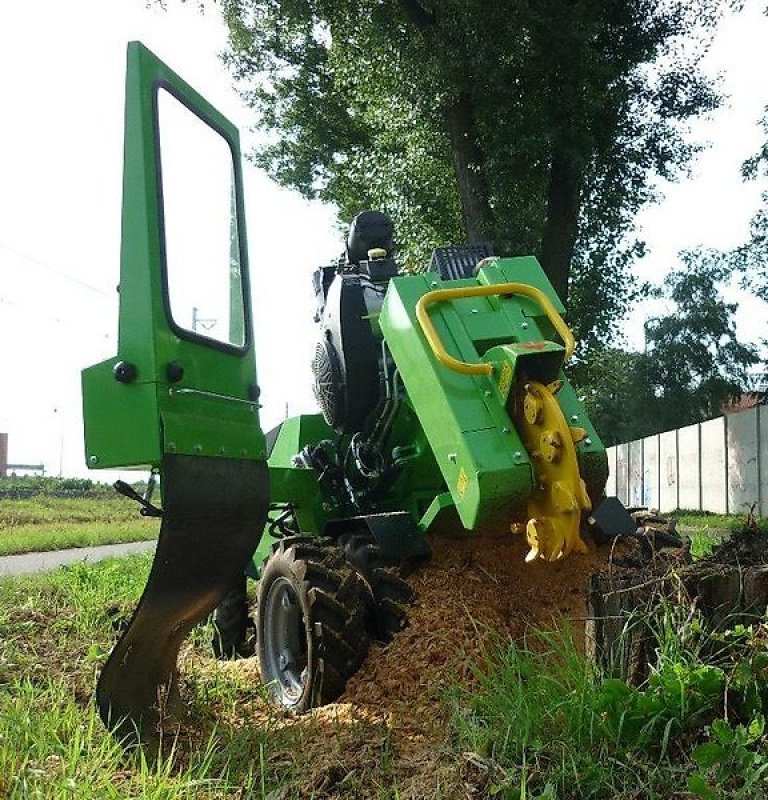 Bodenfräse des Typs laski Stubbenfräse Stockfräse Baumstumpffräse Wurzelstockfräse, Gebrauchtmaschine in Schmallenberg (Bild 2)