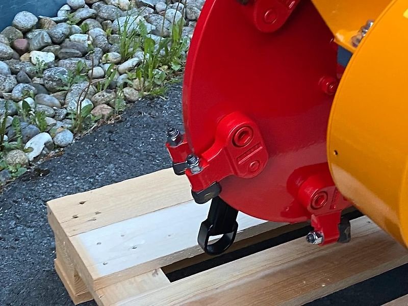 Bodenfräse des Typs laski Stubbenfräse Stockfräse Baumstumpffräse Wurzelstockfräse, Gebrauchtmaschine in Schmallenberg (Bild 8)