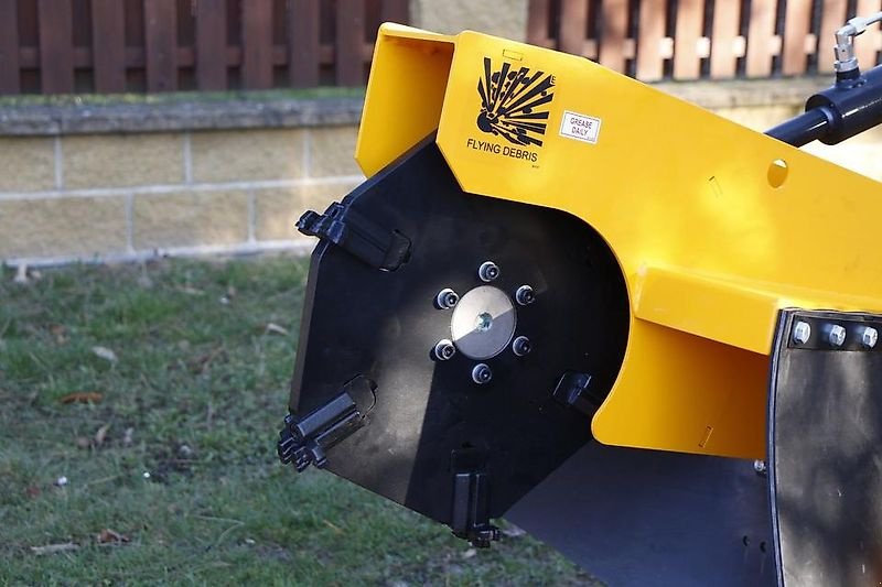 Bodenfräse typu laski Stubbenfräse Stockfräse Baumstumpffräse Wurzelstockfräse, Gebrauchtmaschine v Schmallenberg (Obrázek 5)