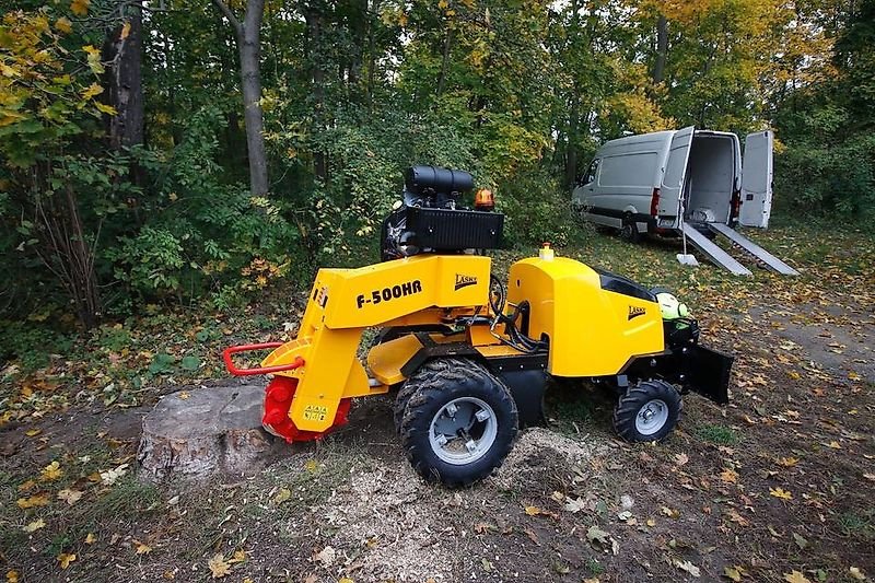 Bodenfräse of the type laski Stubbenfräse Stockfräse Baumstumpffräse Wurzelstockfräse, Gebrauchtmaschine in Schmallenberg (Picture 1)