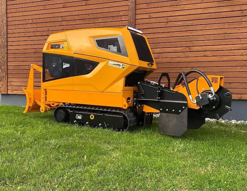 Bodenfräse typu laski Stubbenfräse Wurzelstockfräse Stockfräse Baumstumpffräse, Gebrauchtmaschine v Schmallenberg (Obrázek 8)