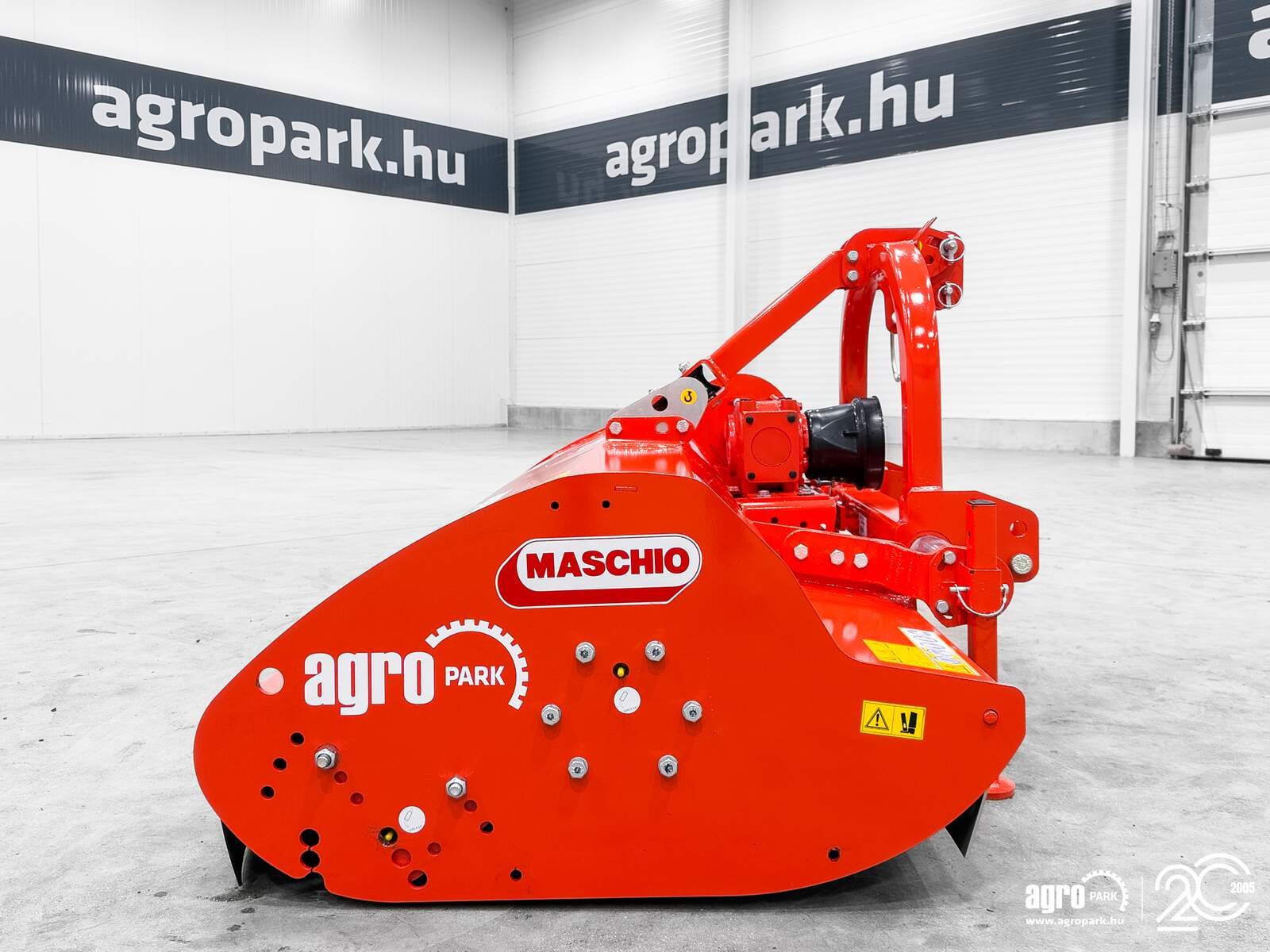 Bodenfräse типа Maschio Brava 200S 1.95 m working width flail mower, 22 hammers, pair of skids, and mud scraper, Gebrauchtmaschine в Csengele (Фотография 8)