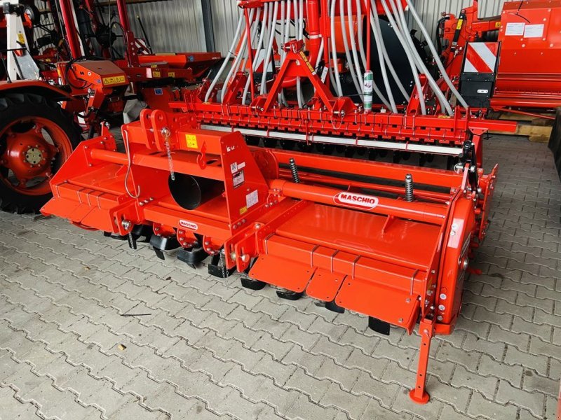 Bodenfräse des Typs Maschio C 280 met buizenrol (actie prijs, bel!), Neumaschine in Coevorden (Bild 1)