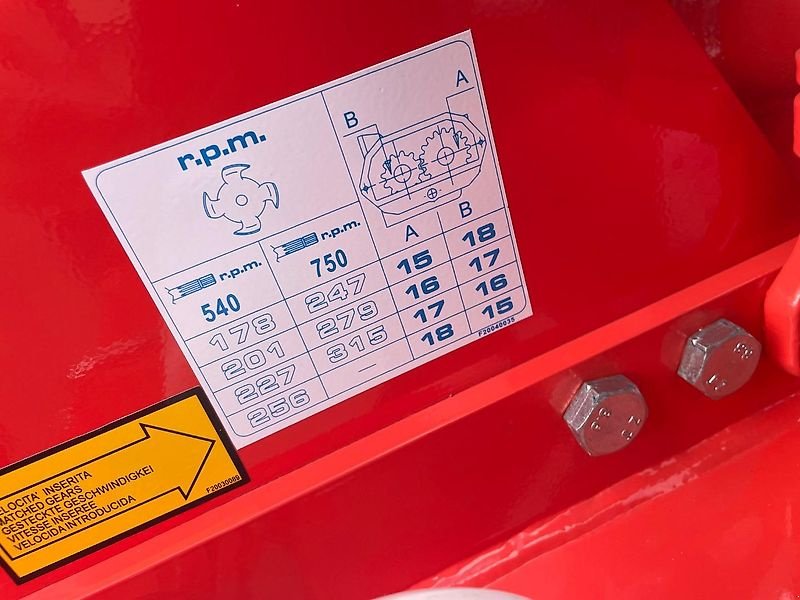 Bodenfräse of the type Maschio U 130 Fräse Bodenfräse Rotavator - ä U 140 - Weinbau Obstbau Gartenbau - Versand möglich, Gebrauchtmaschine in Niedernhausen OT Engenhahn (Picture 16)