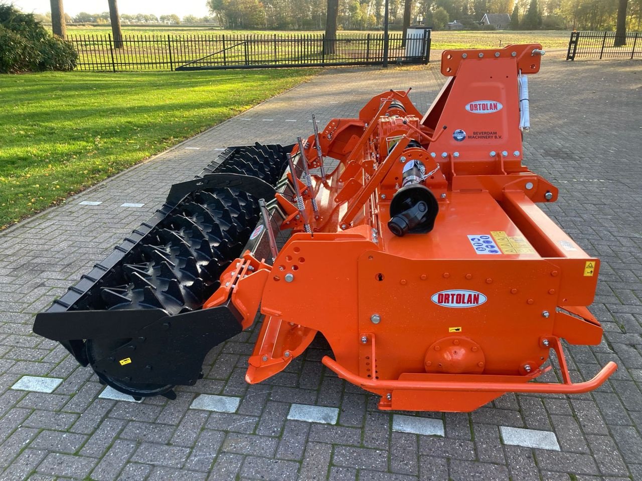 Bodenfräse des Typs Ortolan B 300 S Frees, Neumaschine in Vriezenveen (Bild 8)