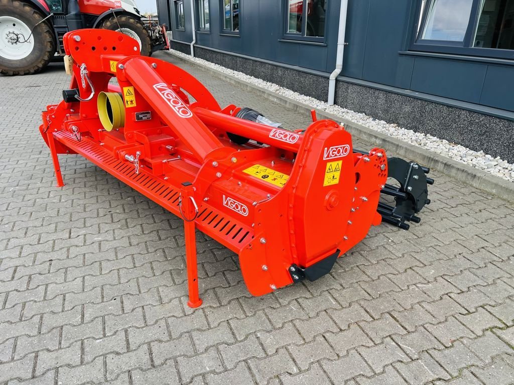 Bodenfräse of the type Sonstige Vigolo FPG3 310 E met buizenrol, Neumaschine in Coevorden (Picture 1)