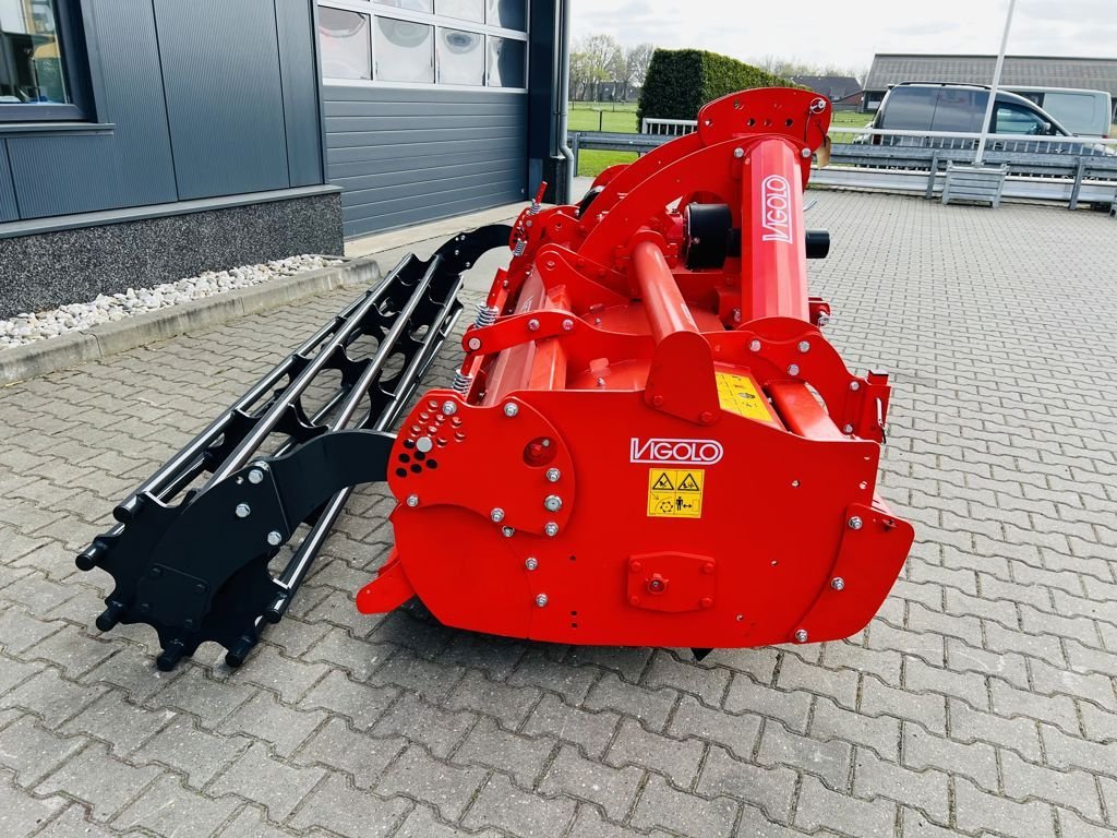 Bodenfräse of the type Sonstige Vigolo FPG3 310 E met buizenrol, Neumaschine in Coevorden (Picture 4)