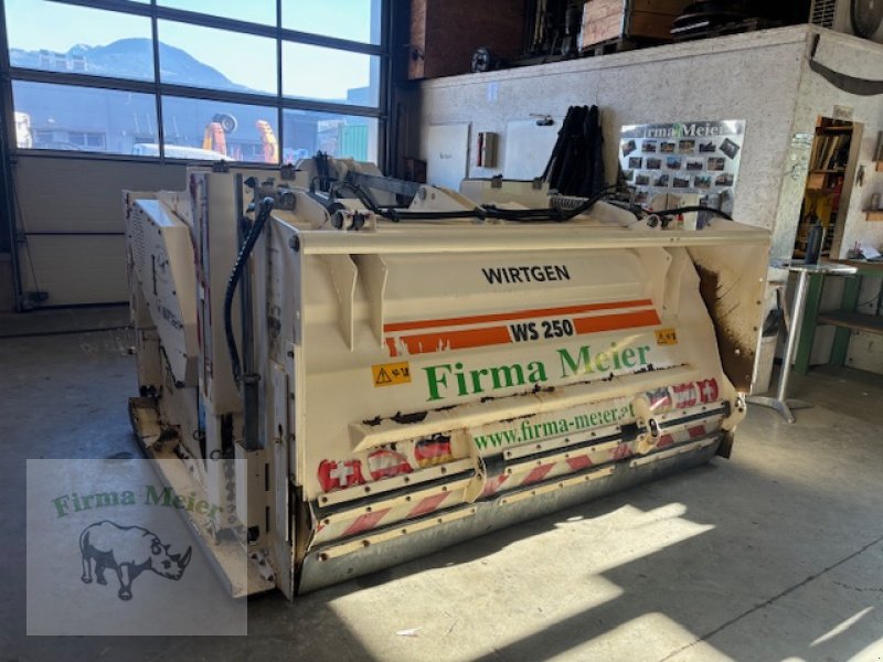 Bodenfräse du type Wirtgen WS250, Gebrauchtmaschine en Feldkirch (Photo 2)