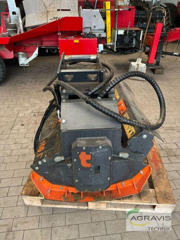 Böschungsmähgerät Türe ait Agravis TIROK F 100 P DF, Neumaschine içinde Alpen (resim 3)