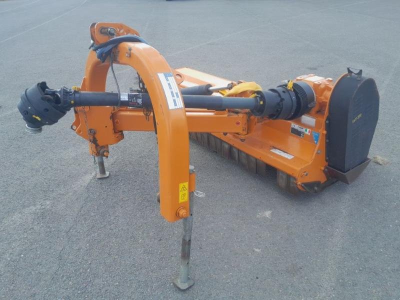 Böschungsmähgerät del tipo Berti TA-P220, Gebrauchtmaschine en ANTIGNY (Imagen 1)