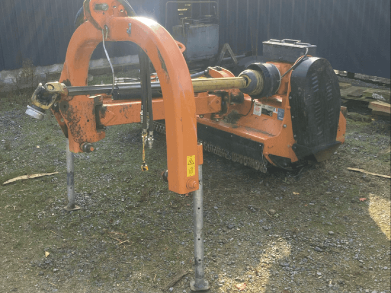 Böschungsmähgerät des Typs Berti TAP 200, Gebrauchtmaschine in TREMEUR (Bild 1)